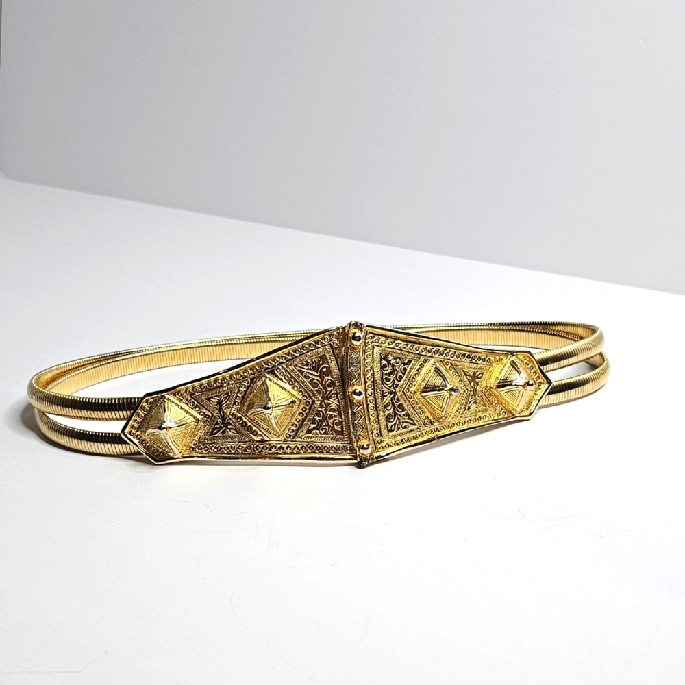 Goldtone Vintage Shield Stretch Chain Belt